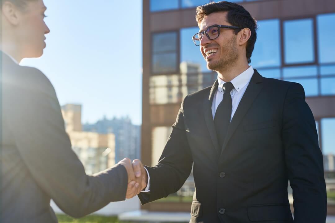 Unifying Connections: Integrate with Agencies for Effortless Financial Management